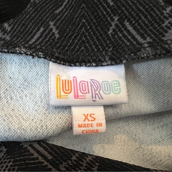 Lularoe Cassie Pencil Skirt Aztec-style Print - Picture 3 of 3